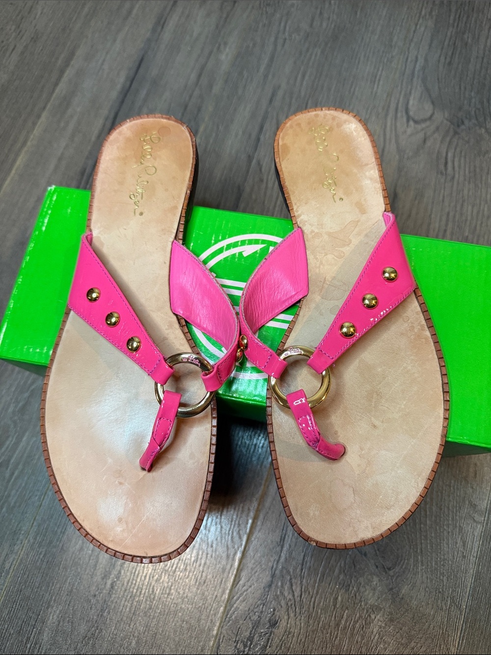 Lilly Pulitzer Bright Pink Leather Ring-Accent Women’s Sandals